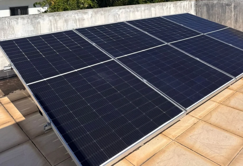 Professionaly installed solar panels by Enovra Energy Solutions Ltd at a residential.