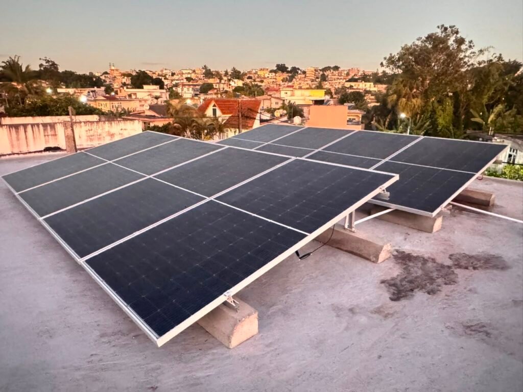 Power your home, business, or industry with certified solar PV solutions from Enovra. Whether on-grid or off-grid with battery storage approved by the CEB, our installations help you cut electricity costs, boost energy independence, and even earn from excess power fed back to the grid.